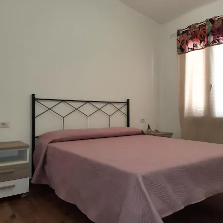 Holiday home Casa Olivastra *